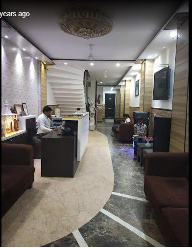 Tjs Royal Hotel Delhi  Eksteriør bilde