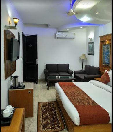 Tjs Royal Hotel Delhi  Eksteriør bilde